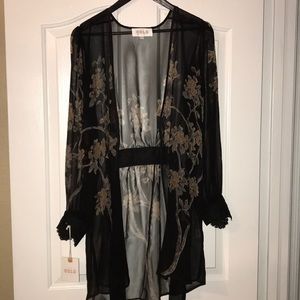 Stone Cold Fox Kiku Robe